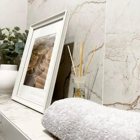 Premium | Metro Wilanowska Apartamento
